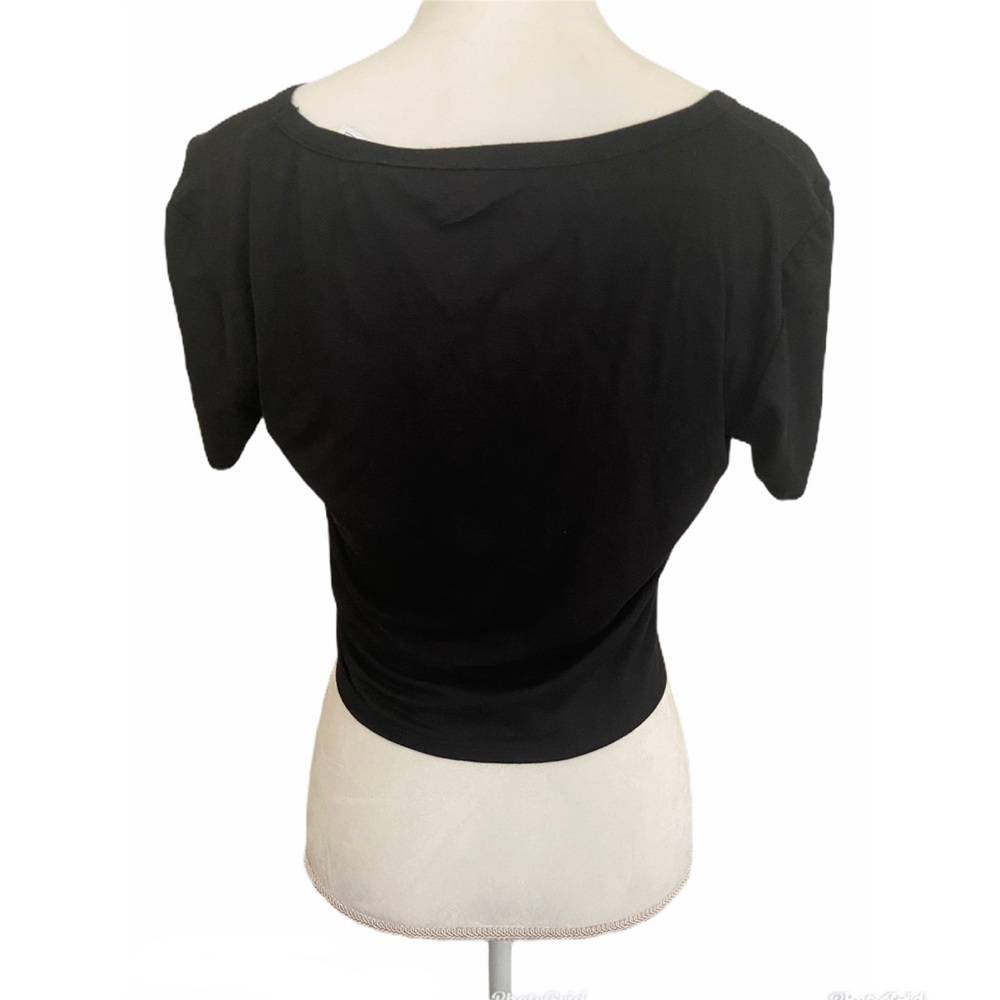 Love Tribe Graphic Crop T Shirt  “ Wait What “ - Picture 3 of 5